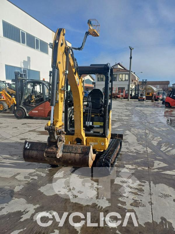 Bageri gusjeničari  302 CR RHM01051 - 3