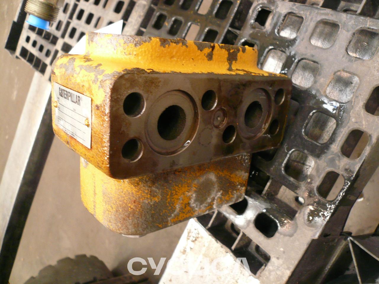 Others  345C 1262132U - 2