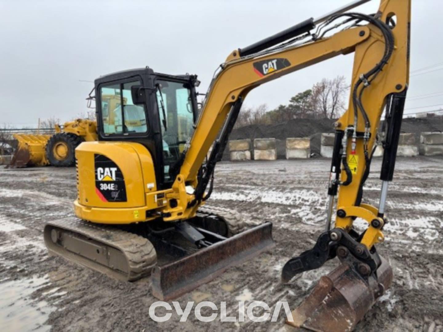Bageri gusjeničari  304E2CR ME403974 - 2