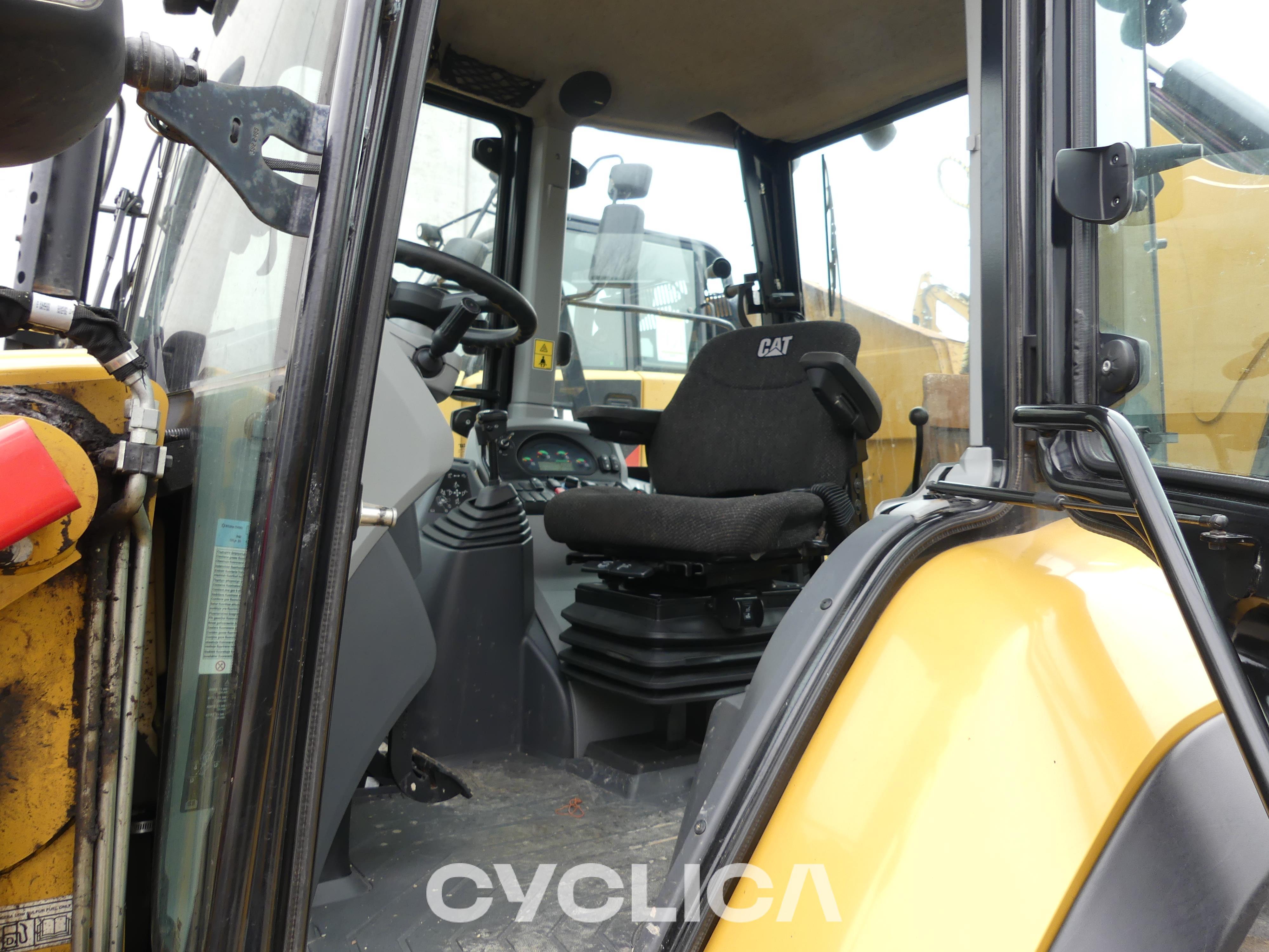 Backhoe loaders  434F2 HWR00321 - 3