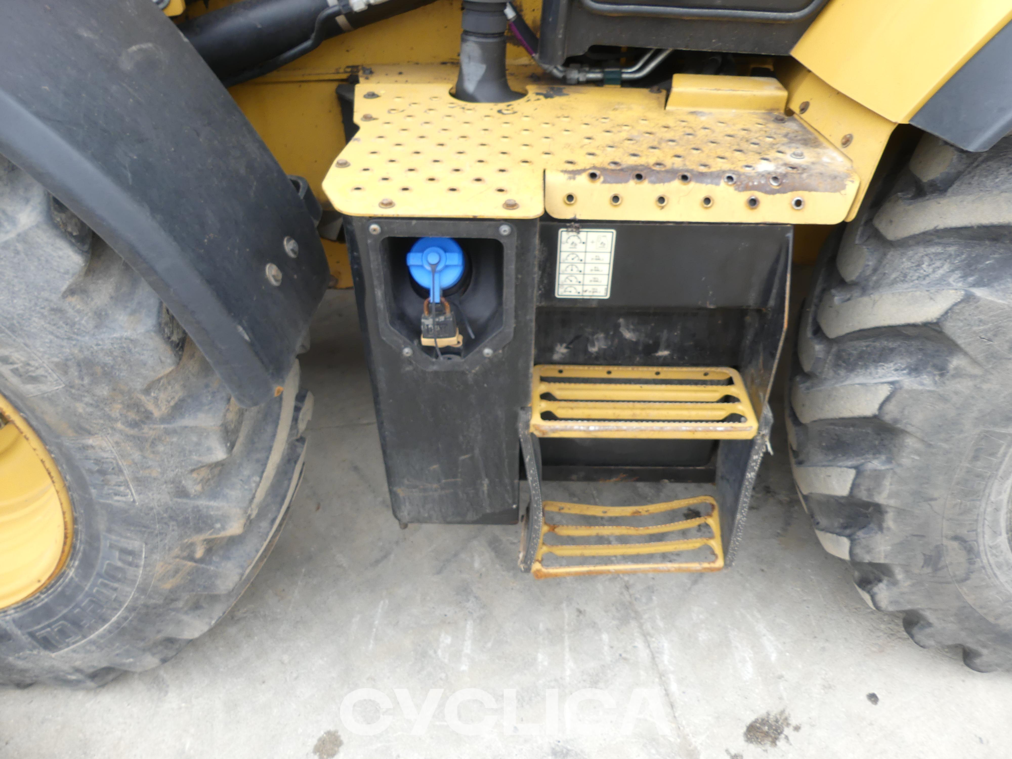 Backhoe loaders  434F2 HWR00321 - 11