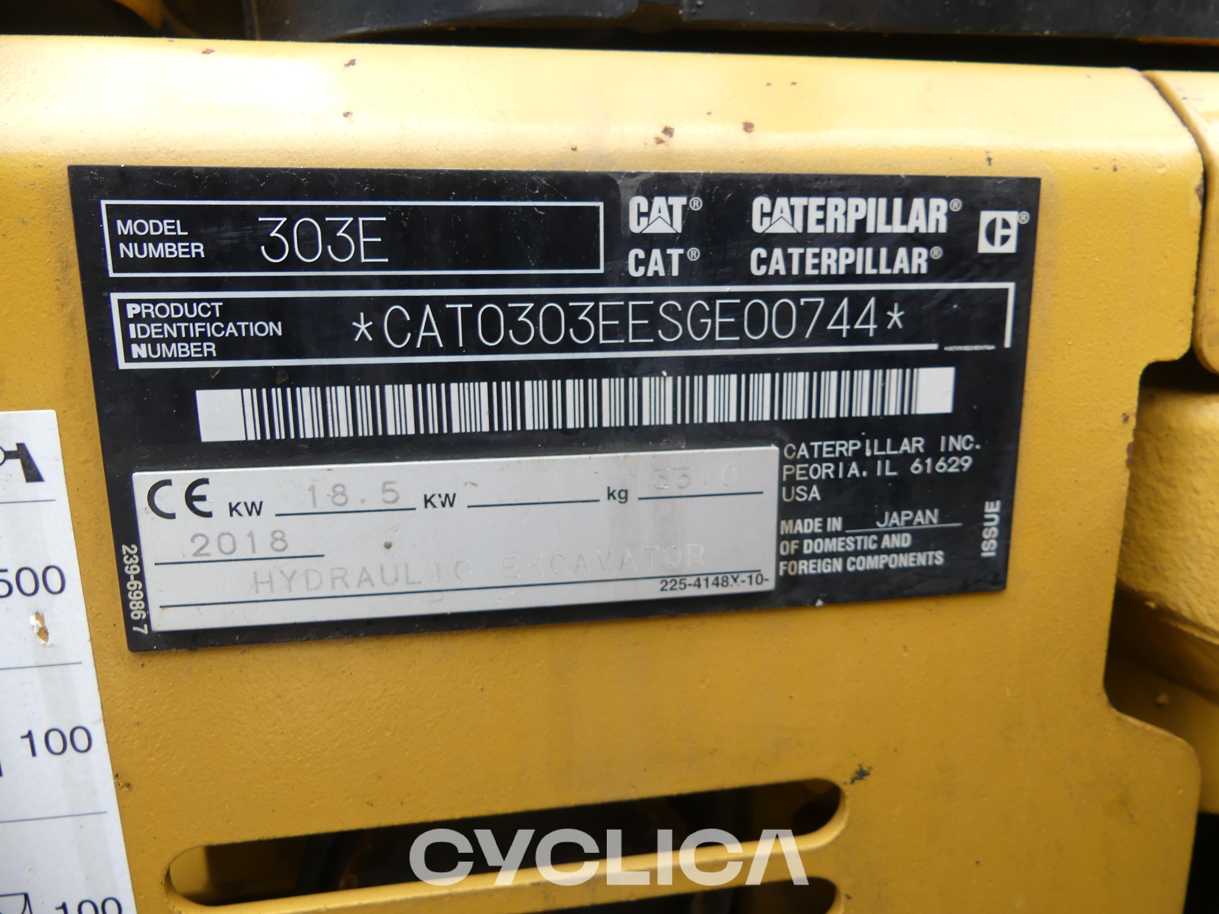 Eskavatorë me Zinxhirë  303E CR SGE00744 - 2