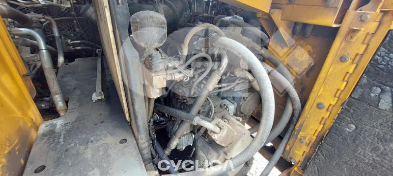 Eskavatorë me Zinxhirë  R964 28### - 9