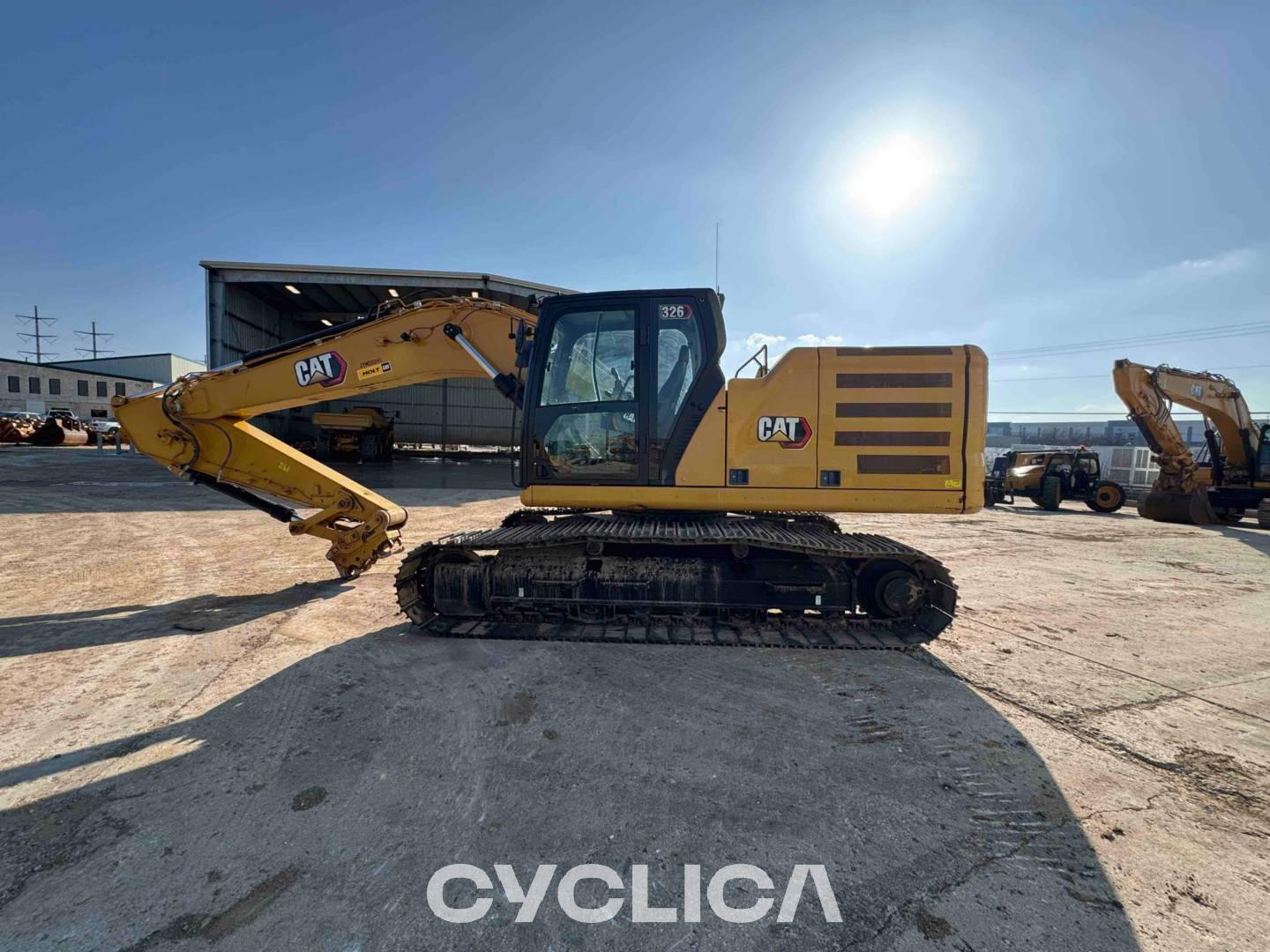 Crawler excavators  326-07 JYM00241 - 20