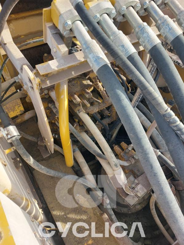Eskavatorë me Zinxhirë  390F HNG00217 - 12