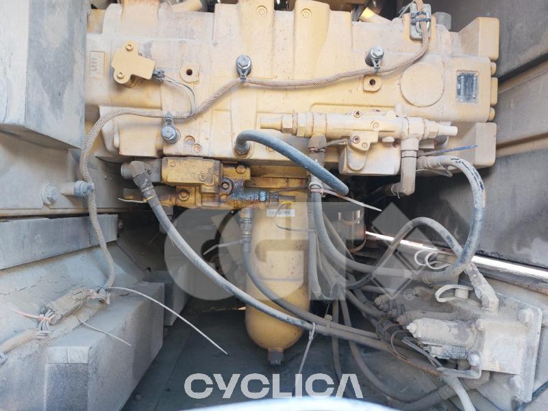 Eskavatorë me Zinxhirë  390F HNG00217 - 7