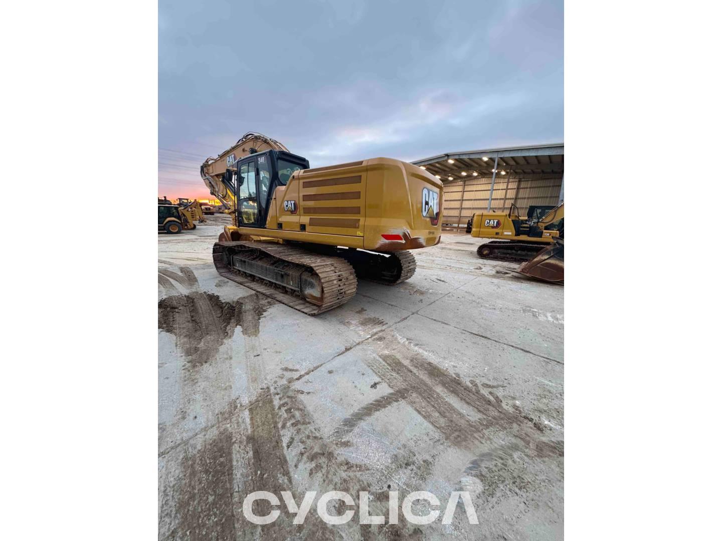 Eskavatorë me Zinxhirë  340-08 EFH10501 - 5