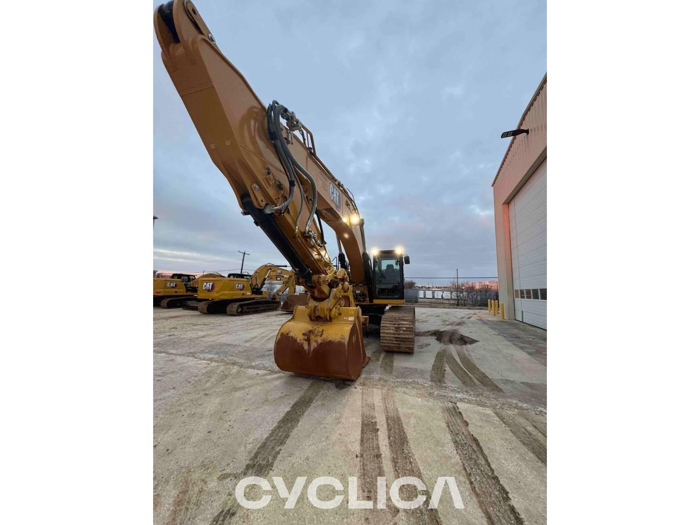 Eskavatorë me Zinxhirë  340-08 EFH10501 - 15