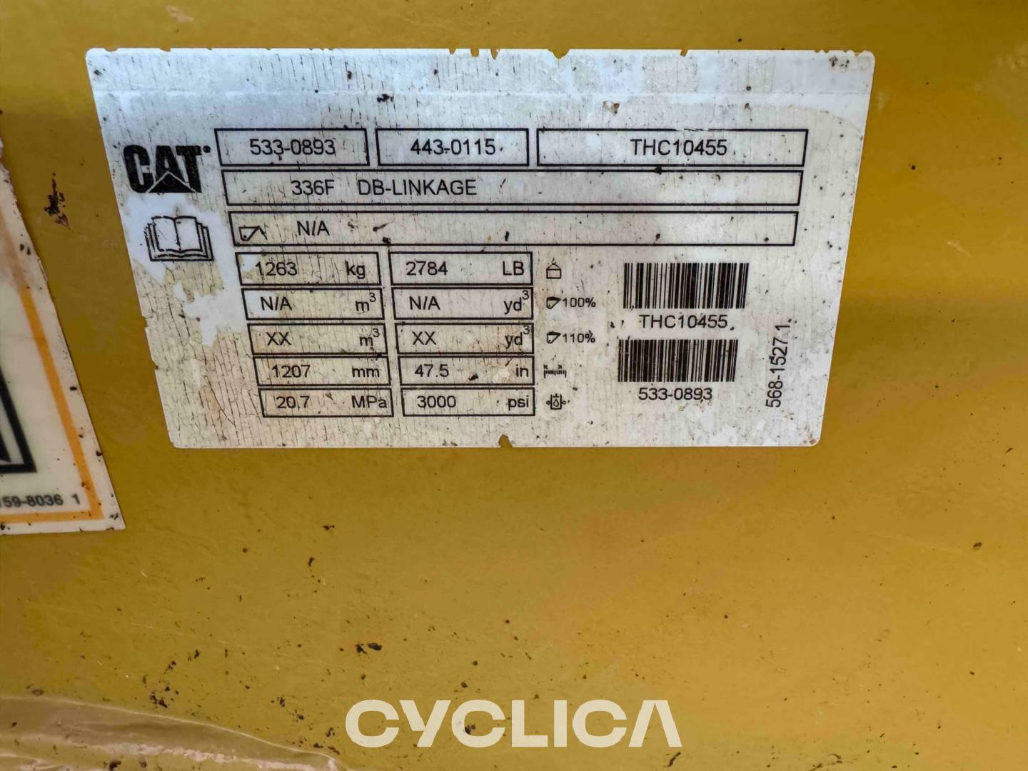 Eskavatorë me Zinxhirë  340-08 EFH10501 - 21