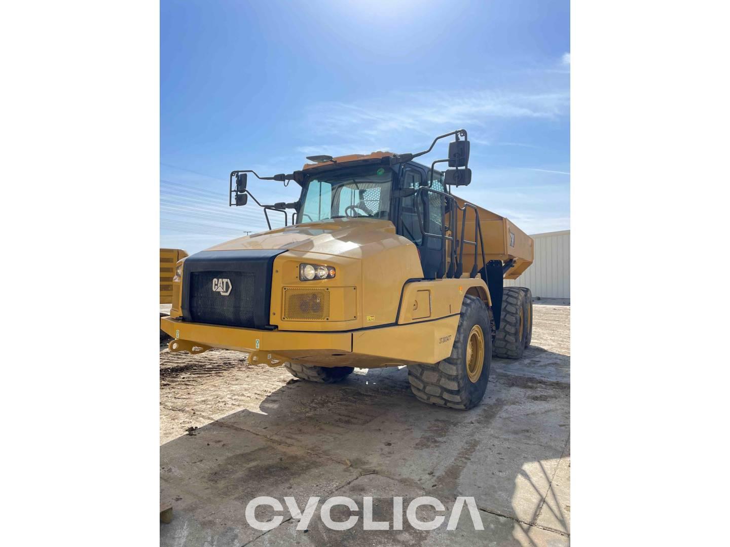 Dumpers and articulated trucks  730-04 3T303477 - 1