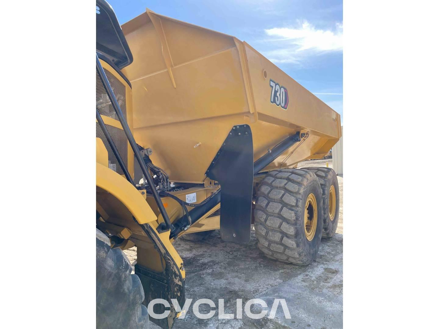 Dumpers and articulated trucks  730-04 3T303477 - 15