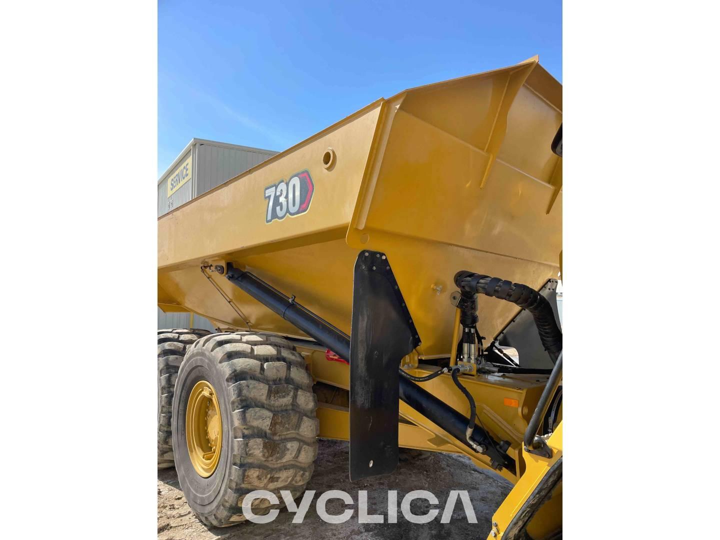 Dumpers and articulated trucks  730-04 3T303477 - 19