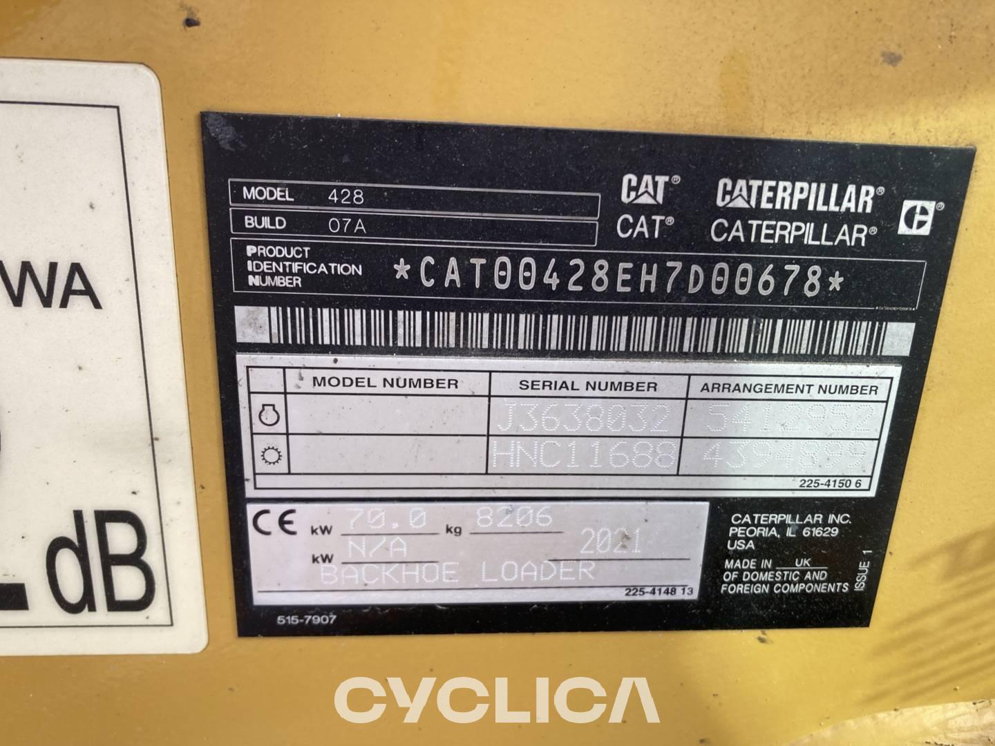 Backhoe loaders  428-07 H7D00678 - 7