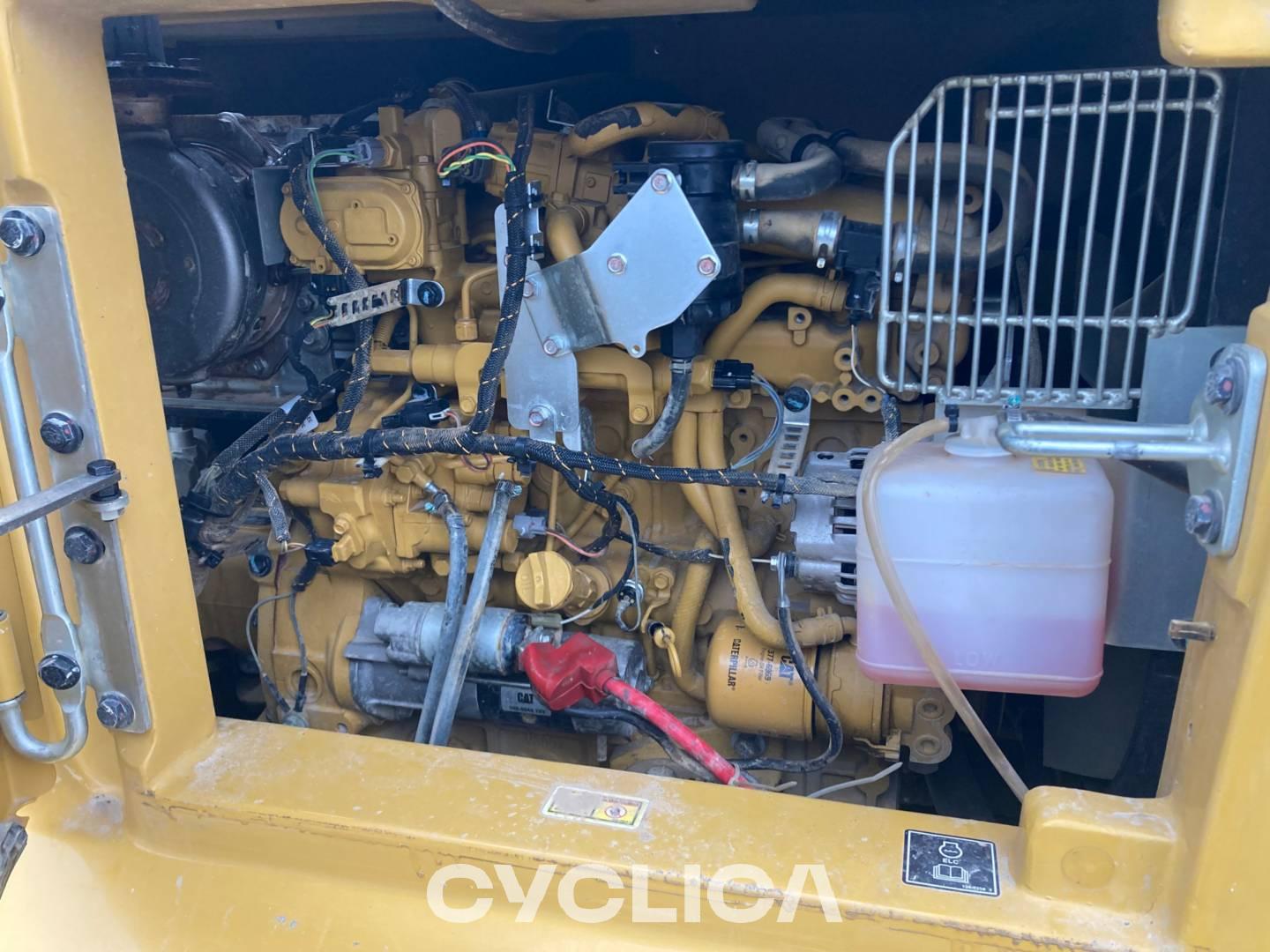 Eskavatorë me Zinxhirë  308-07CR GG803123 - 8