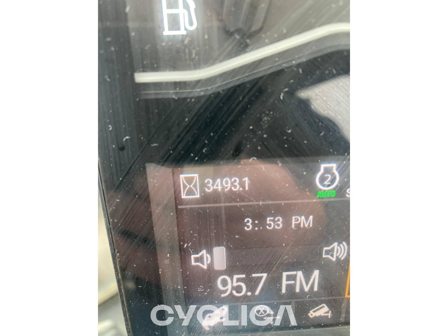 Eskavatorë me Zinxhirë  308-07CR GG803123 - 22
