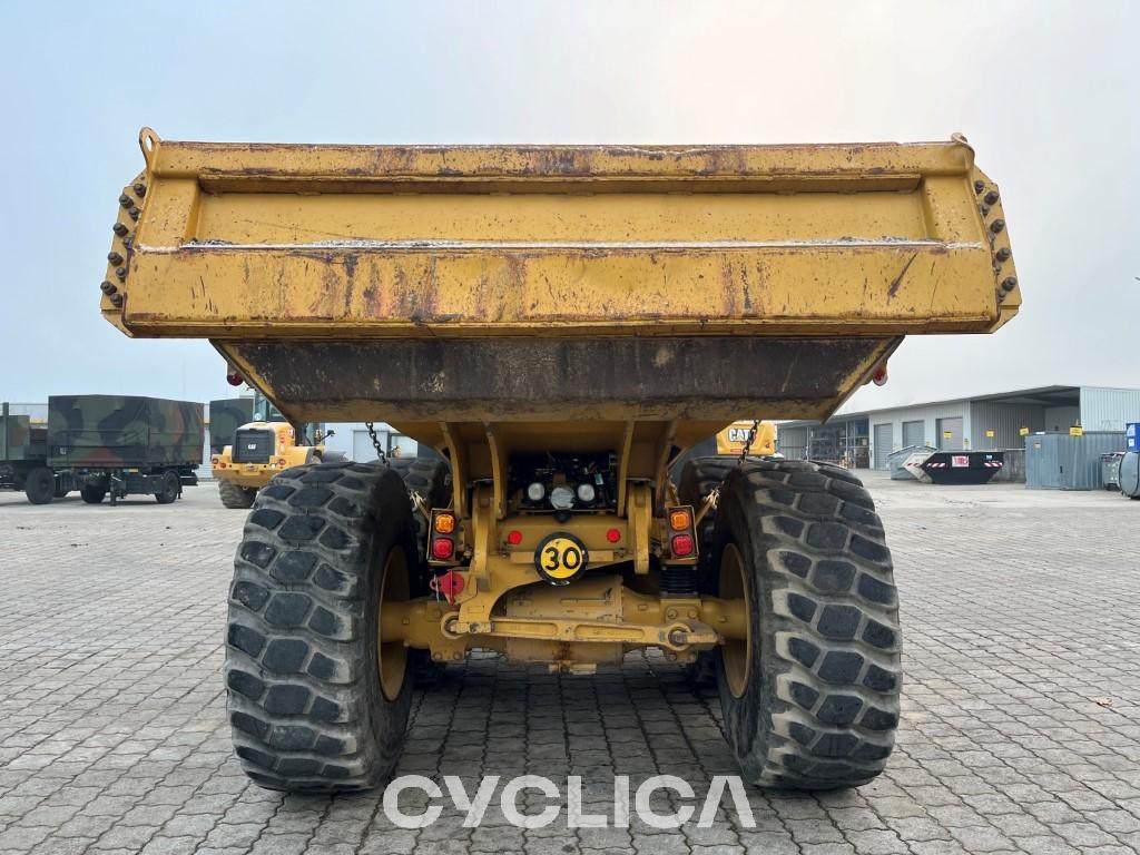 Dumpers and articulated trucks  725 3T900461 - 6