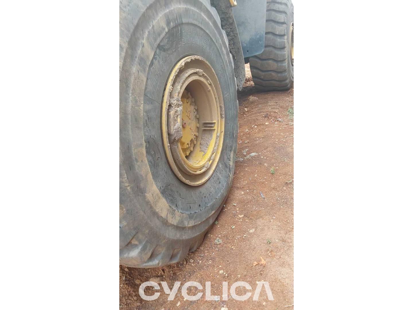 Dumpers y camiones articulados  745 3F605638 - 20
