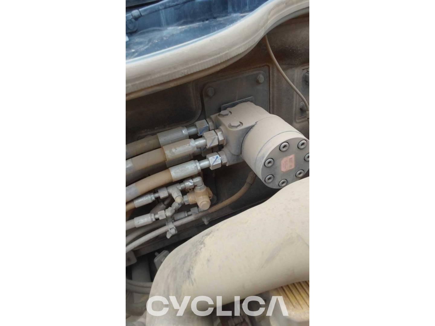 Dumpers y camiones articulados  745 3F605638 - 21