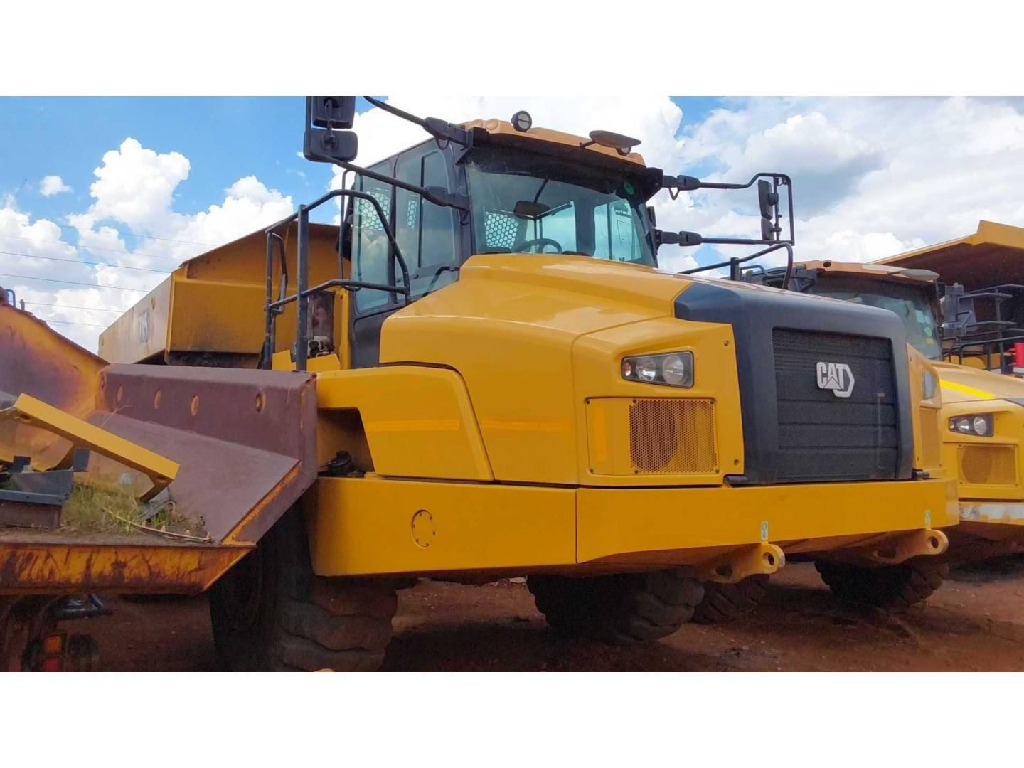 Dumpers y camiones articulados  745 3F605636 - 2
