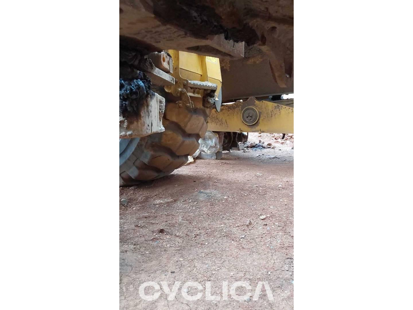 Dumpers y camiones articulados  745 3F605636 - 10