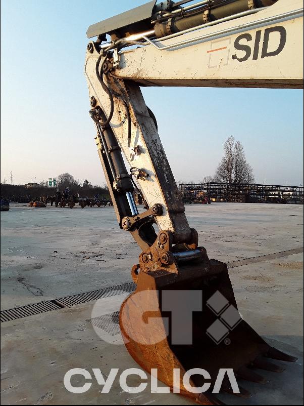 Eskavatorë me Zinxhirë  R922 041762 - 18