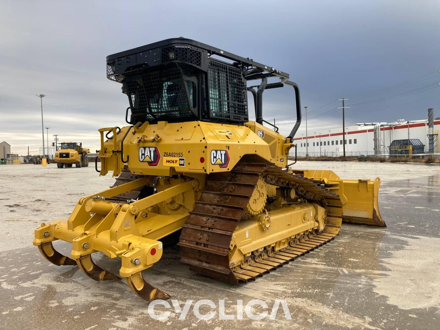 Bulldozers and crawler tractors  D5-17VP Z6A02153 - 4