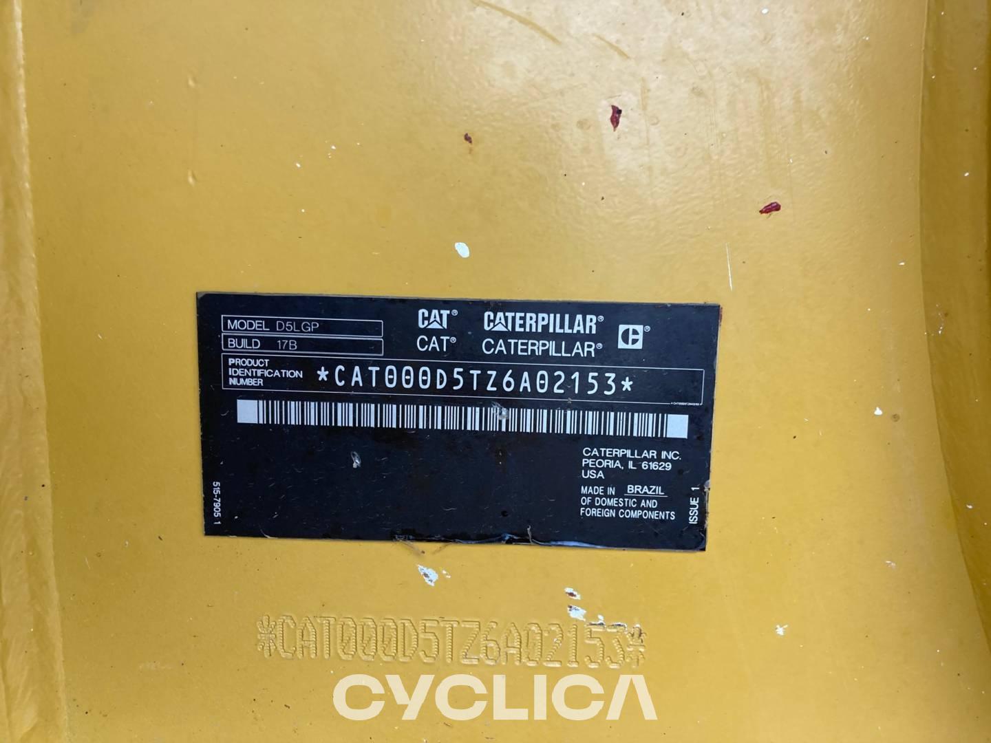 Bulldozers and crawler tractors  D5-17VP Z6A02153 - 7