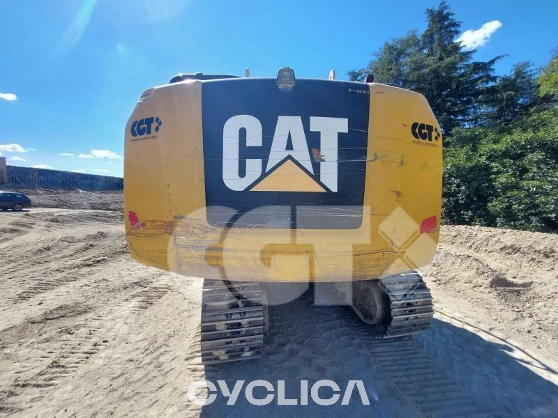 Eskavatorë me Zinxhirë  323F SA FA200### - 3