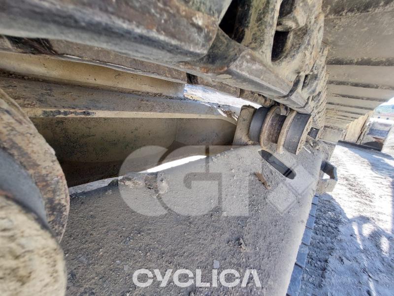 Eskavatorë me Zinxhirë  323F SA FA200### - 11