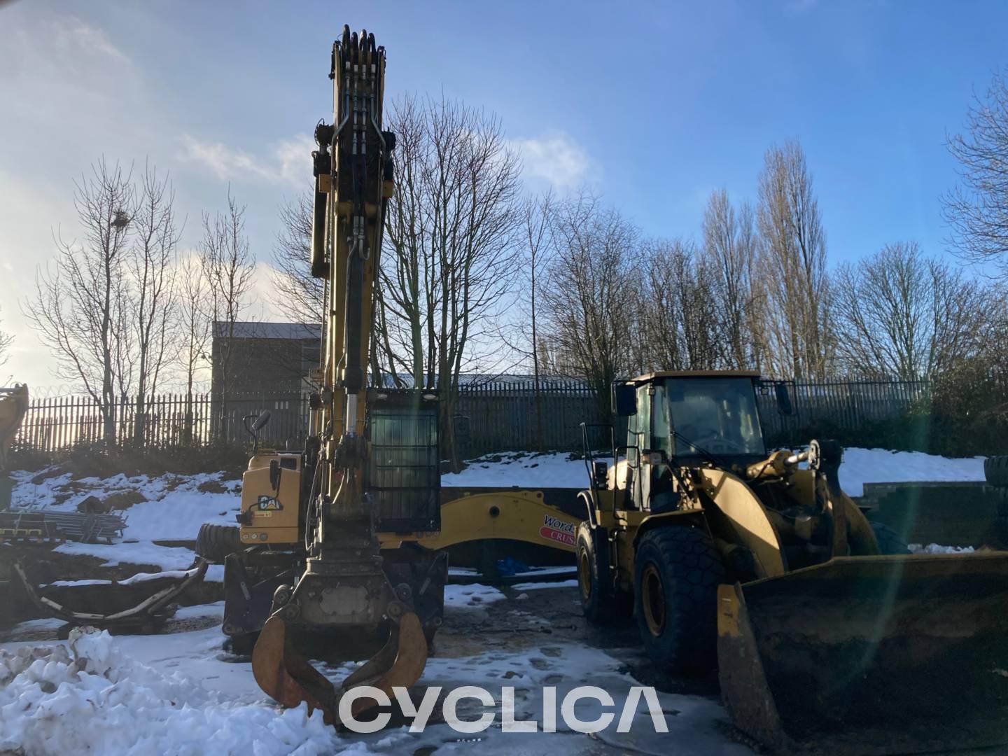 Ekskavatorë me rrota  MH3022-06 FB302566 - 9