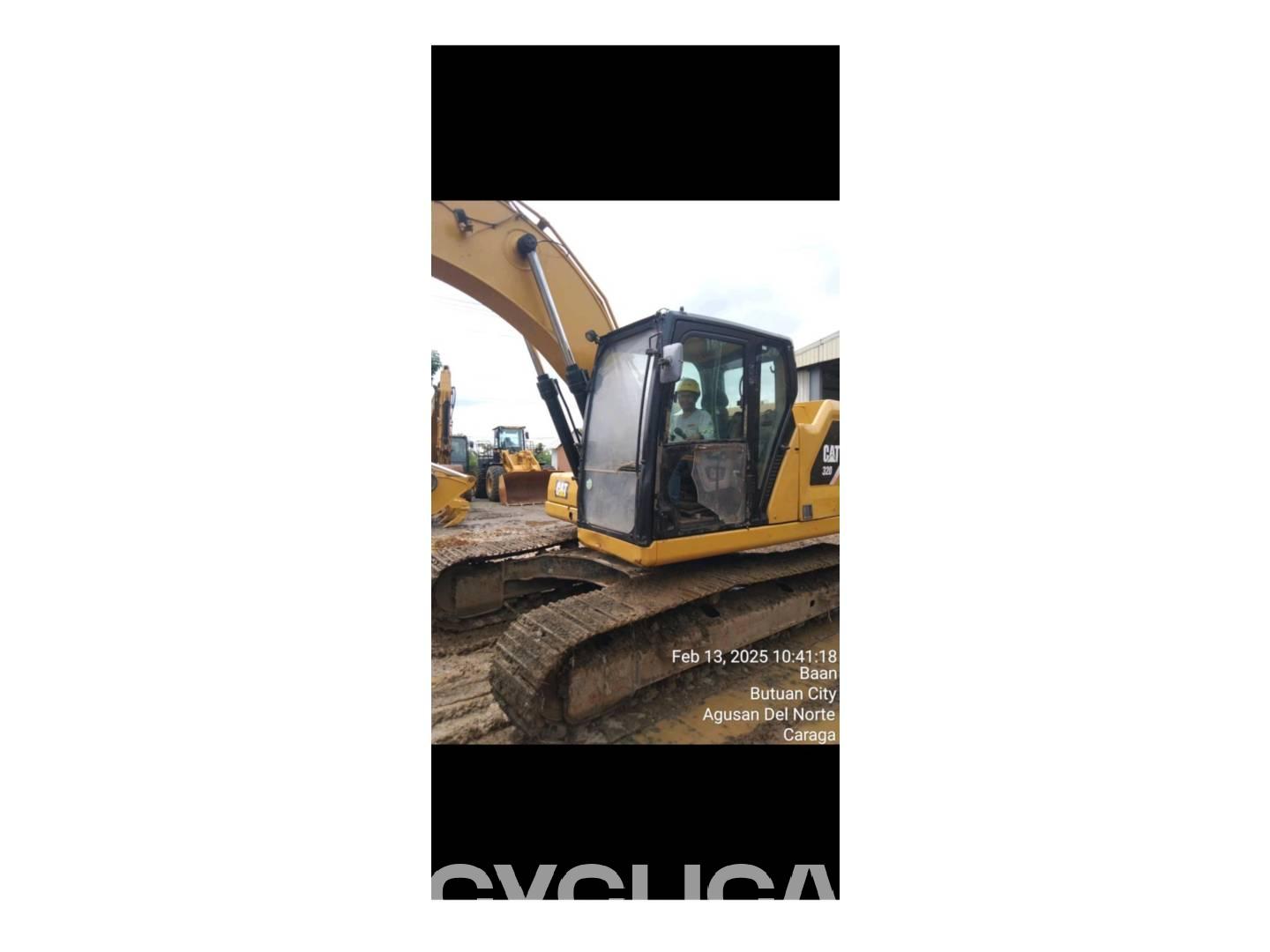 Bageri guseničari  320-07 ZBN02469 - 2
