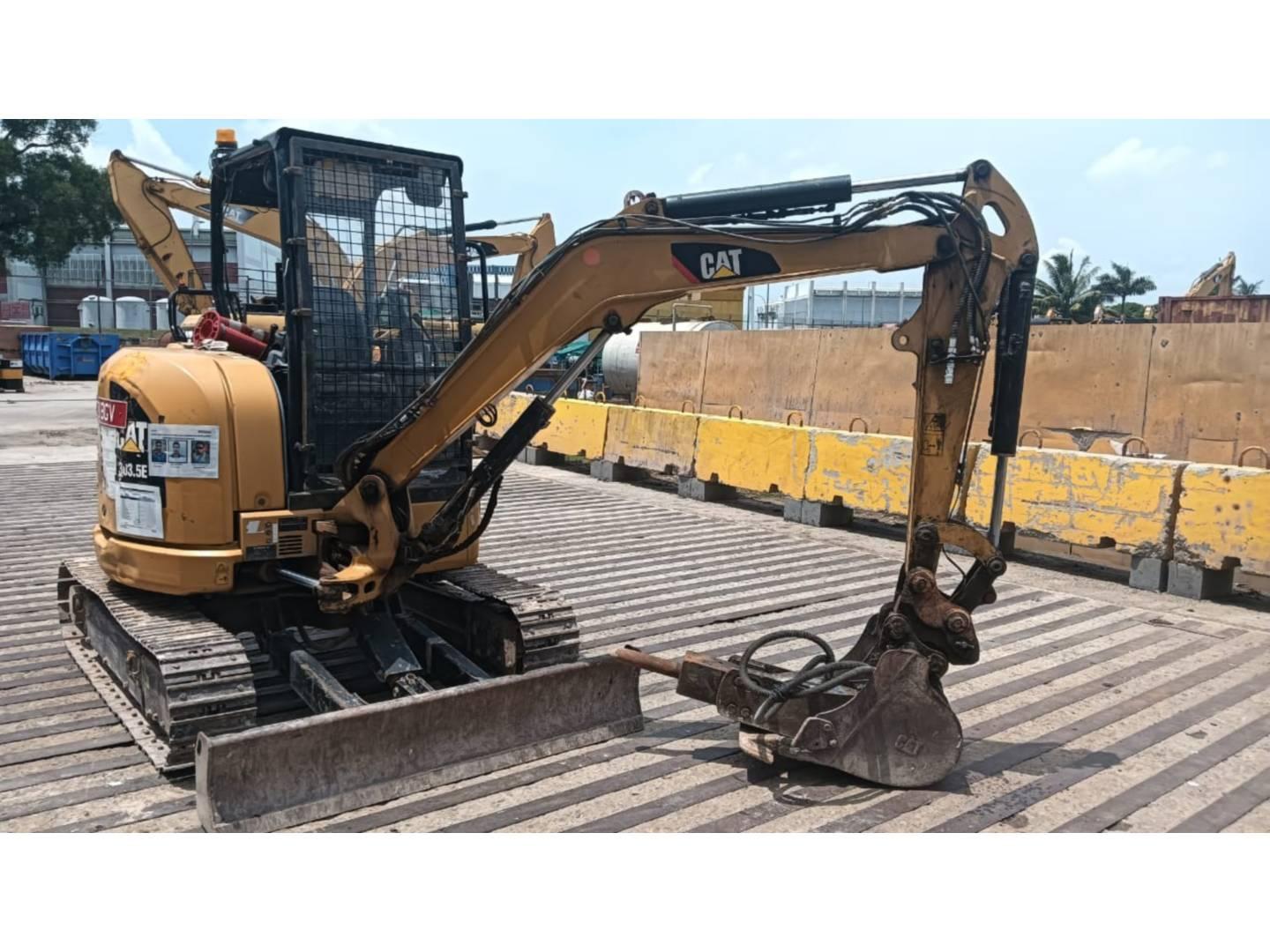 Eskavatorë me Zinxhirë  303.5ECR JX202746 - 1