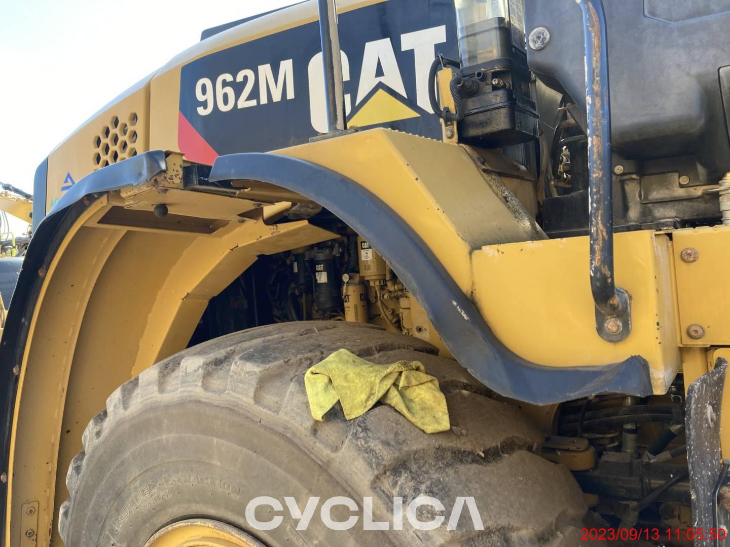 Натоварувачи на тркала  962M F2T00386 - 15