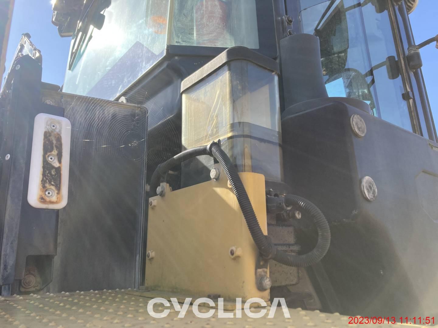 Натоварувачи на тркала  962M F2T00386 - 16