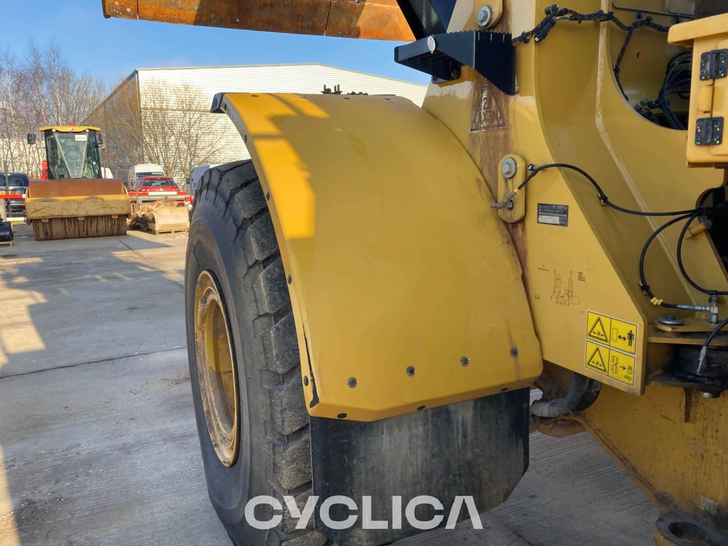Utovarivači na kotačima  972MXE L9S00712 - 16
