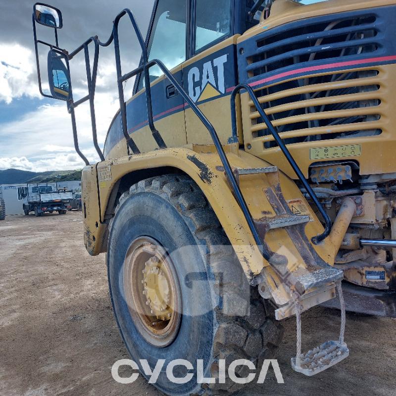 Dumpera dhe kamionë të artikuluar  730 AGF01### - 11