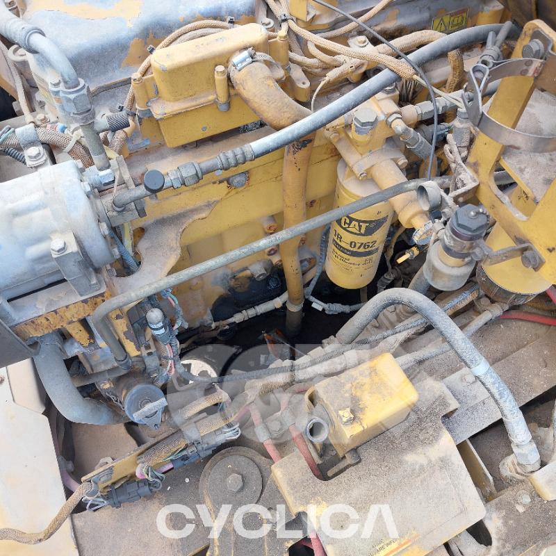 Dumpera dhe kamionë të artikuluar  730 AGF01### - 12