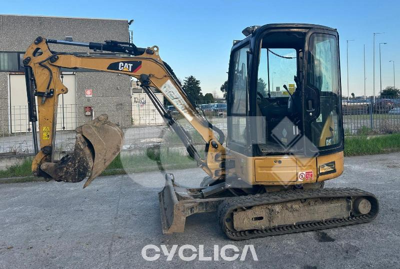 Eskavatorë me Zinxhirë  303 E CR SGE00461 - 1