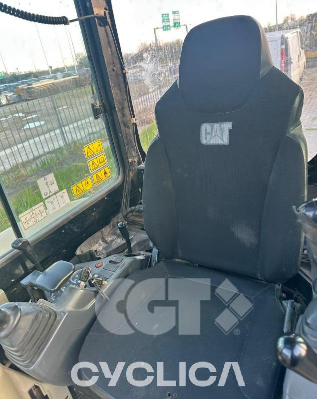 Eskavatorë me Zinxhirë  303 E CR SGE00461 - 9