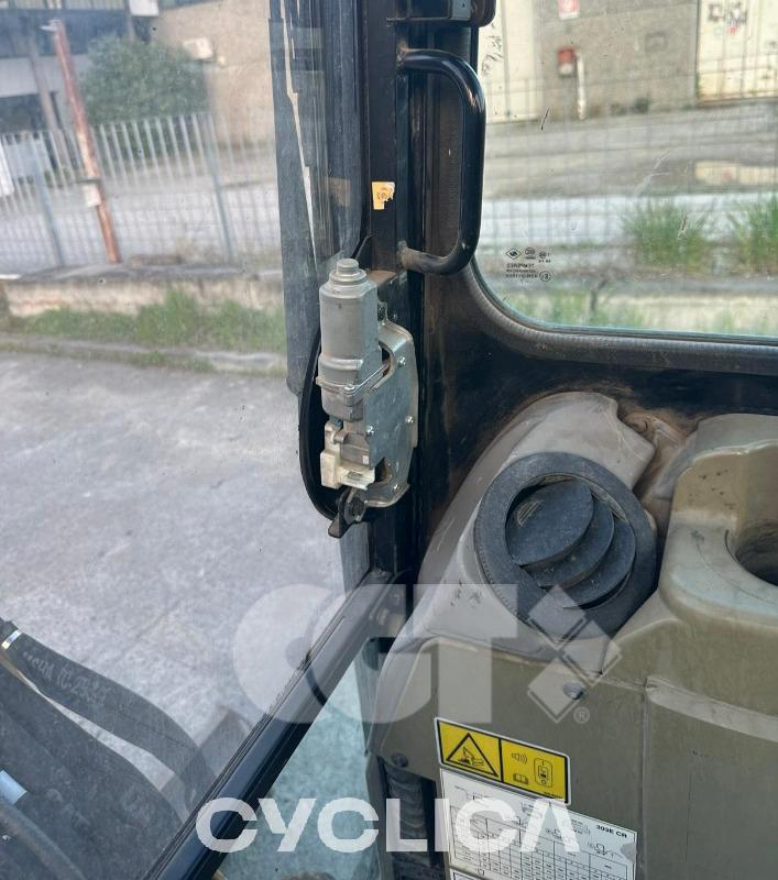 Eskavatorë me Zinxhirë  303 E CR SGE00461 - 11