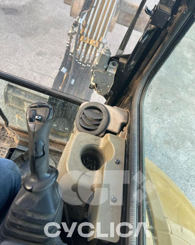 Eskavatorë me Zinxhirë  303 E CR SGE00461 - 15