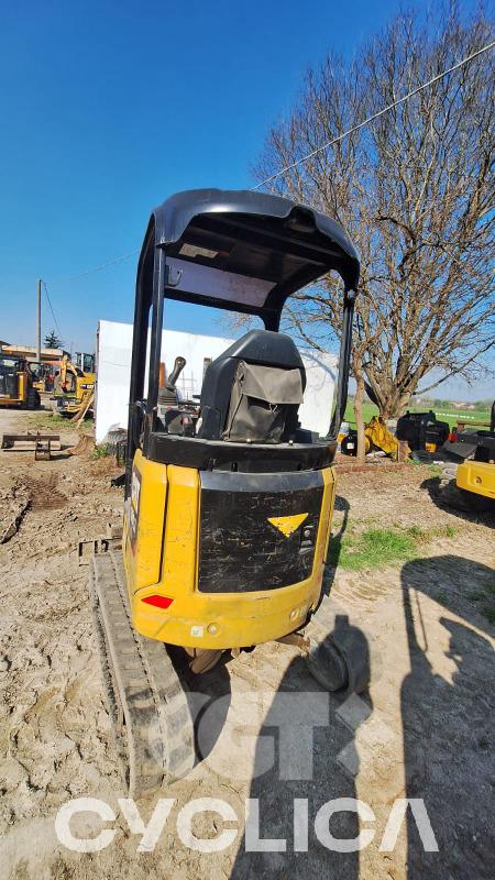 Eskavatorë me Zinxhirë  301.7 JH700626 - 4