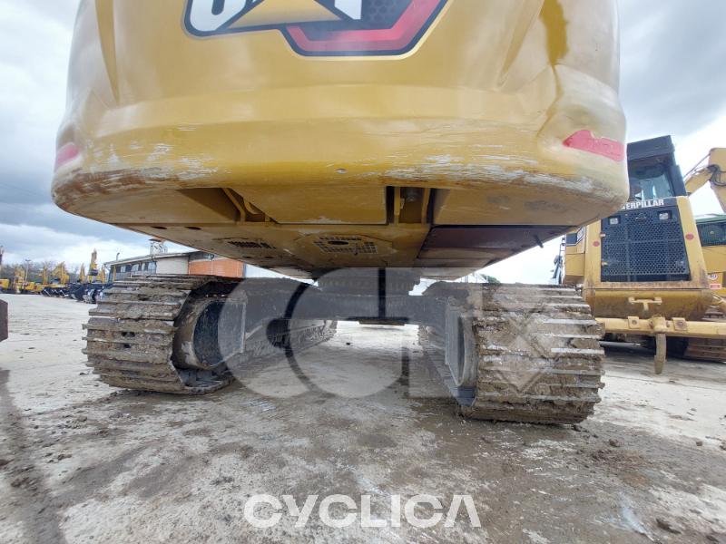 Eskavatorë me Zinxhirë  330 GC SCZ20032 - 4
