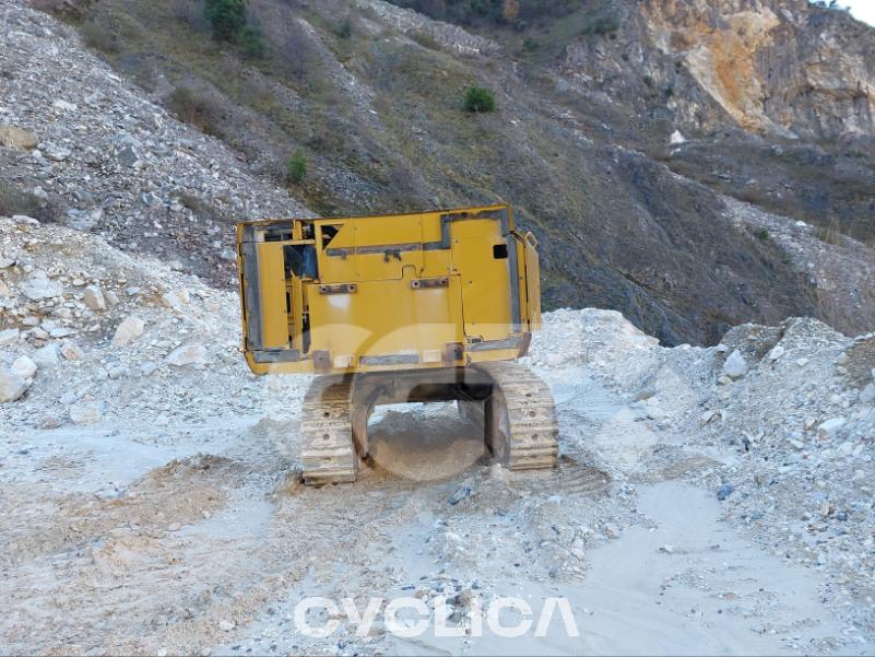Eskavatorë me Zinxhirë  390D WAG00266 - 7