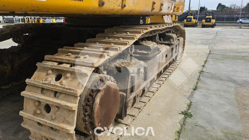 Eskavatorë me Zinxhirë  390F HNG00219 - 12