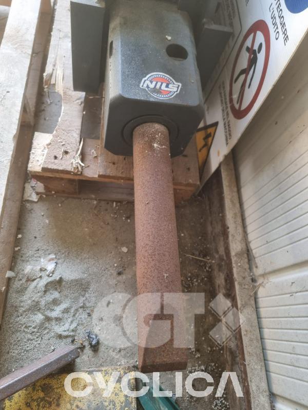 Eskavatorë me Zinxhirë  VIO33 LMYJ62### - 10