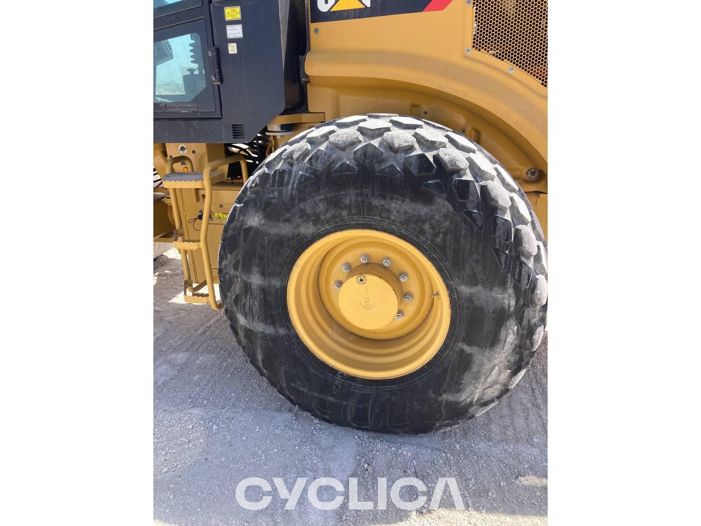 Kompaktorji  CS56B S5601182 - 24