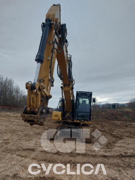 Eskavatorë me Zinxhirë  323LN KPE10049 - 3