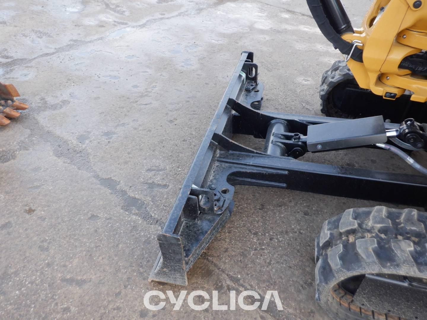 Eskavatorë me Zinxhirë  302.7-07CR CZ604834 - 22