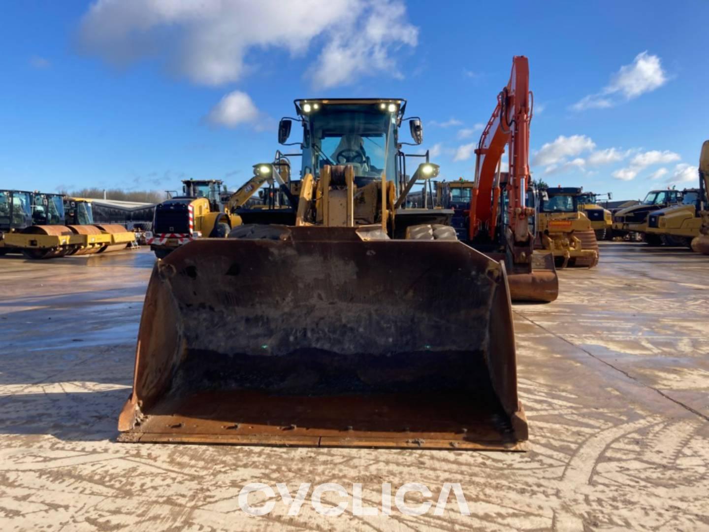 Натоварувачи на тркала  962M JYD10289 - 12